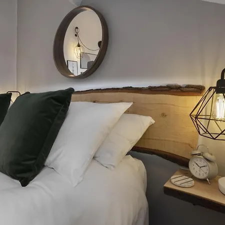 Guest house -