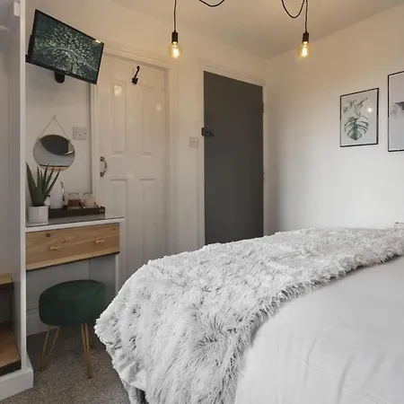 - Guest house 4*